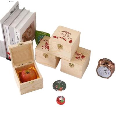 China CLASSIC Christmas gift Christmas Eve apple decoration gift wooden box customization for sale