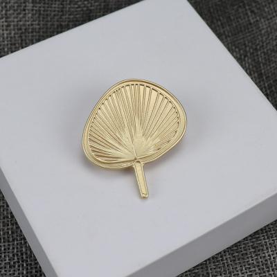 China ALLOY MAXERY Ladies Brooch Fan Neck Pin Clothing Accessory Pin Badge for sale