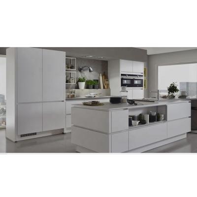 China Environmental Friendly Modern White Cabinet / Durable 2022 Kitchens Set New Island Design Kitchen Cabinets for sale