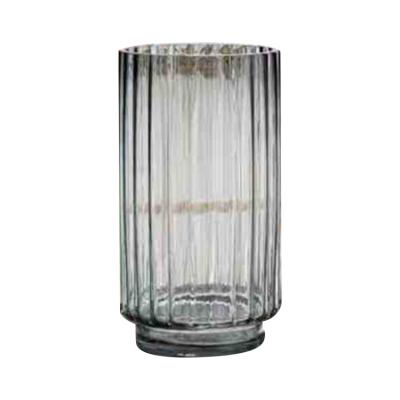 China New Design Eco - Friendly Handblown Clear Glass Vase For Flowers for sale