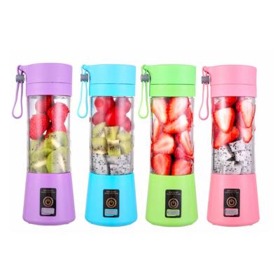 China Mini Cup Personal Juice Maker Portable Blender Mixer Car 6 Blades Size Rechargeable Battery Usb Fresh Juicer Juicer for sale