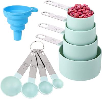 China Sustainable Eco-Friendly 8 Pcs Sets Stainless Steel Handle Kitchen Measuring Cups And Spoon Tools With Silicone Funnel for sale