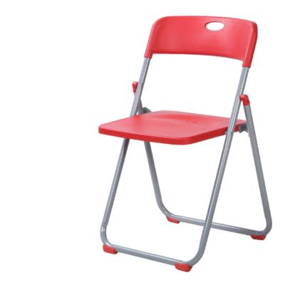 China Adjustable Portable Metal Frame Beach Factory Price (Height) Plastic Folding Chair for sale