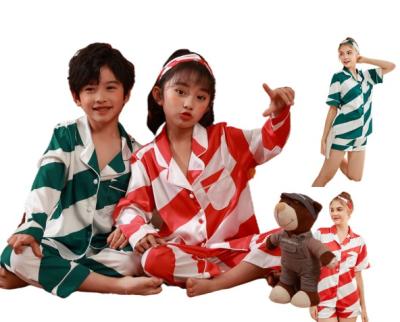 China 2022 New Design Stripe Slik QUICK DRY Pajamas Sets Kids Christmas Pajamas Family Matching Custom for sale