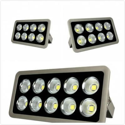 China Competitive price of garden flood light 50w 100w 150w 200w 300w 400w 500w 600W led flood light for sale