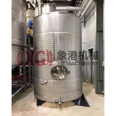 China Hotels 1500L 15HL Micro Cooling Winery Equipment 304 Stainless Steel Wine Jacketed Fermentation Tank for sale