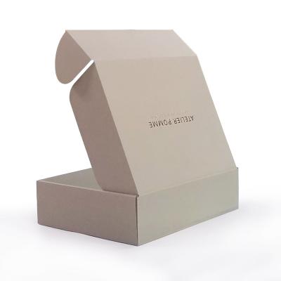 China Announcement Box Delicate Appearance Mailing Paper Boxes Packaging Custom Gold Foil Announcement Boxes Cheap Custom Glossy Logo for sale