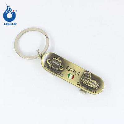 China Custom Metal Zinc Alloy Tourist Scooter Souvenir Souvenir Gifts Italy Shape Rome Souvenir Key Chain Key Chain for sale