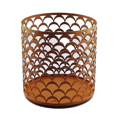 China Gifts Metal Perforated Scallop Jar Candle Holder for sale