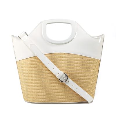 China Normcore/Leisure Summer Vacation Women New Design Bamboo Handle Bag Minimalist Cool Beach Bag for sale