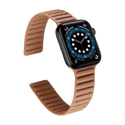 China Magnetic Loop Strap Leather Strap For iWatch For Apple Watch Band 44/42mm Strong Magnetic Loop Strap 40/38mm Leather Strap For Series 6/5/4/3/2/ 1 of iWatch for sale