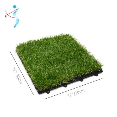 China Outdoor Indoor Decoration Landscaping Home Decor Turf Lawn Carpet Plastic Synthetic Artificial Grass 30x30cm Grass Tile for sale