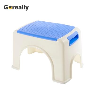 China stool home & Creative Ottoman Toddler Small Sitting Height Children Plastic Stool for sale