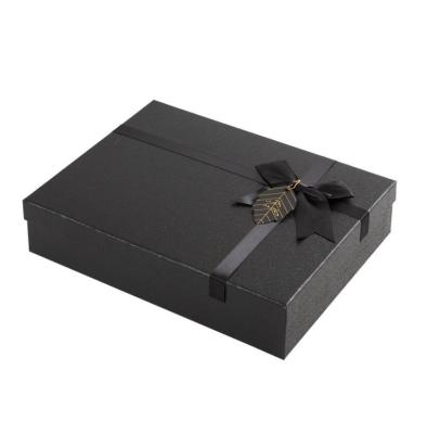 China Custom Luxury Customization China Book Shaped Rigid Paper Box Packaging Magnetic Gift Boxes for sale