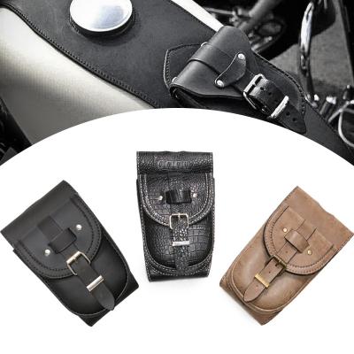 China Motorcycle Waterproof Leather Saddlebags Waterproof Side Bags Sport PU Luggage Bag Fuel Oil Tank Bag For Harley for sale