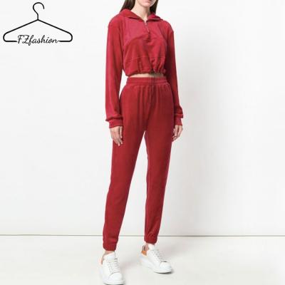 China OEM Breathable Women Fitted Plain Velvet Tracksuit for sale