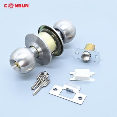 China Easy Installation Consun Heavy Duty Lever Door Lock Deadbolt Lock With Lock Around Exterior Door Knob for sale