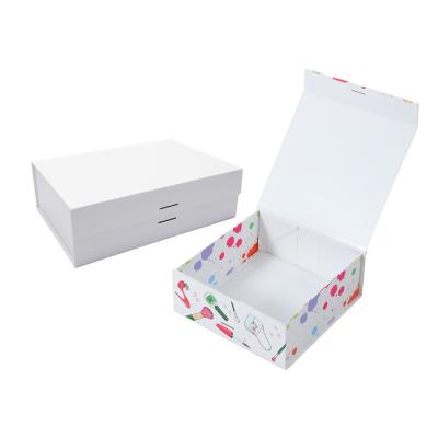 China Paper Type Art Paper Custom Printed White Magnetic Gift Box for Custom Packaging for sale