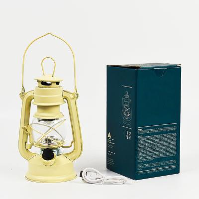 China Outdoor Led Camping Lantern Light Led Lantern Portable Camping Lamp With USB Dry Battery Retro Decorative Lantern for sale