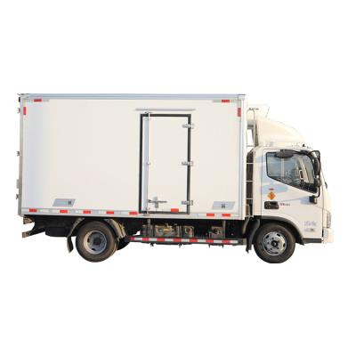 China Special Design 4.2m 4x2 Foton Cooling Van Refrigerator Freezer Truck 1-10T for sale