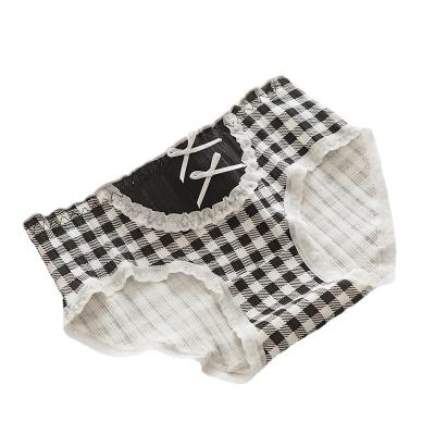 China Breathable Black And White Plaid Panties For Women Cotton Comfortable Womens Panties for sale