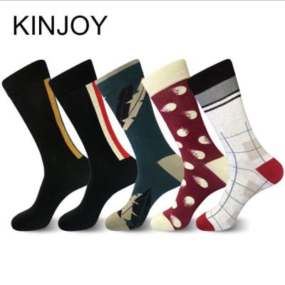 China Viable Wholesale Colorful Knit Socks Manufacturer Custom Crew Socks Men for sale