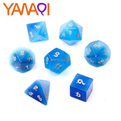 China 7pcs Dice Set Support Customized Astrology Dice Crystal Blue Stone Dice Set Z02 Cat Eye for sale