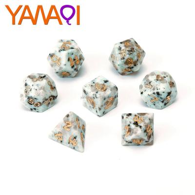 China Factory Selling Tianshan Polyhedral Dies Z09 A08SETZ09-A050 Dice Bag Natural Blue Adult Game 7 Set Dice for sale