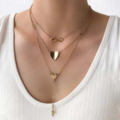 China Vintage Sindlan 2022 Fashion Jewelry Necklace Vintage Gold Necklace For Woman Heart Multi Layer Necklace for sale