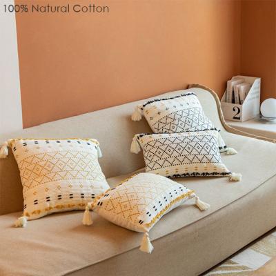 China Nordic Luxury Knitted Decorative Cotton Tassel Pillow Case Soft Cushion Covers For Sofa Seat Bed Car Hotel Te koop