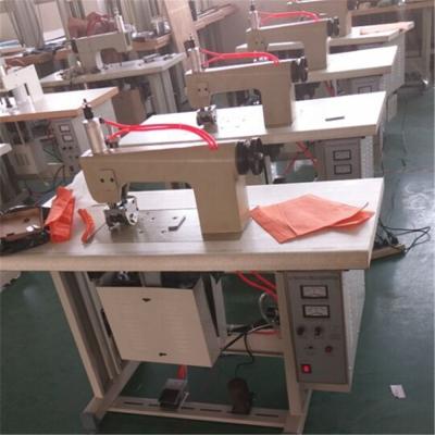 China Hotels High Frequency Ultrasonic Lace Sewing Machine For Nonwoven Sewing for sale