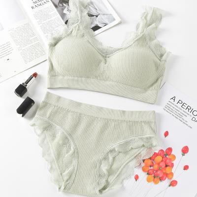 China 2021 QUICK-DRY New Korean Girl's Bra Lace Set No Steel Ring Bra Underwear Two-Piece Set Bra and Panty Set for Girls for sale