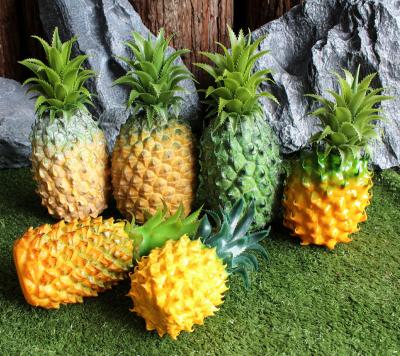 China Environmental protection green lifelike artificial pineapple plastic fake fruit for display for sale