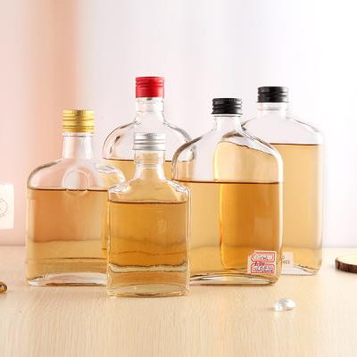 China Wholesale Reusable 1cl 2cl 3cl Liquor Whiskey Glass Bottles Empty Bottles For Beverage Liquor Beverage Bottle With Screw Cap for sale