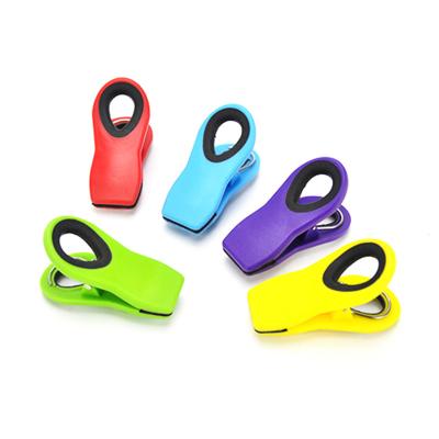 China Durable Custom Magnetic Plastic Food Clip Bag Sealing Clip Heavy Duty Photo Folder Holds Storage Bag Clips For Kitchen for sale