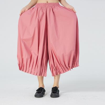 China 2022 New Spring Large Size Women's Pants Fashionable Solid Color Women's Plus Size Wide-Leg Pants Bud Type Pants Pleated Stitching 1332 for sale