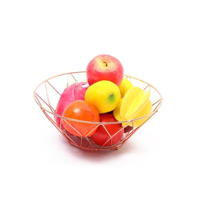 China Wholesale Custom Woven Wire Stocked Mesh Storage Basket Metal Fruit Food Storage Basket Hen Chicken For Egg Food for sale