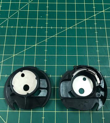 China Factory XC0066051 DOMESTIC SEWING MACHINE PARTS BOBBIN CASE FOR BROTHER for sale