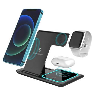 China 15w Qi Wireless Charger Universal Fast Charger 3in1 Universal Wireless Charger Dock Station for sale