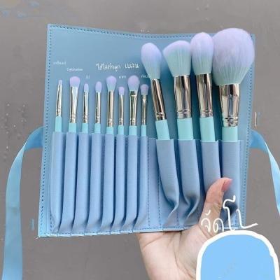 China Angular Blush Makeup Brush Set 12Pcs Makeup Brush Set Blue&Pink Eyeshadow Brush Bling Makeup Brush Set for sale