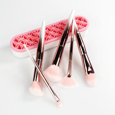 China Angular Blush 2020 Hot Christmas Gift Brushes Professional Makeup Customization Logo For Women Gift for sale