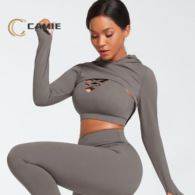 China Viable Custom 2022 New Logo Yoga Hoodie Sets Cross Strap Beauty Back Bra Hooded Tops Leggings Sets Fashion 3 Piece Set Yoga Suit for sale