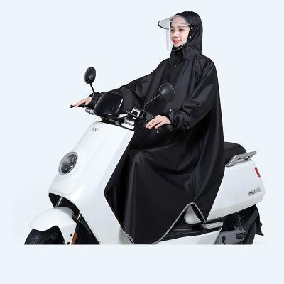 China Effortlessly Stylish Men and Women's Electric Bicycle Poncho in 100% Polyester Pongee for sale