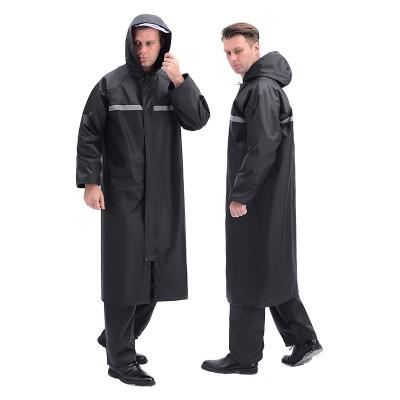 China Waterproof Windproof Adult Long Protection Split Raincoat with Oxford Cloth Material for sale