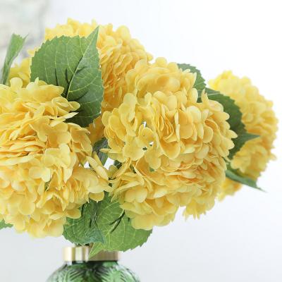 China Europe Real 3D Artificial Flower Hand Feel Moisturizing Hydrangea Flowers For Valentine Gifts Hotel Wedding Decoration for sale