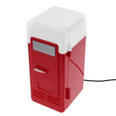 China car factory direct sale usb mini fridge cold and hot refrigerator for sale