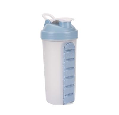 China Eco-Friendly Portable Sports Water Bottle With Detachable 7 Compartments Medicine Holder Drinking Organizer for sale