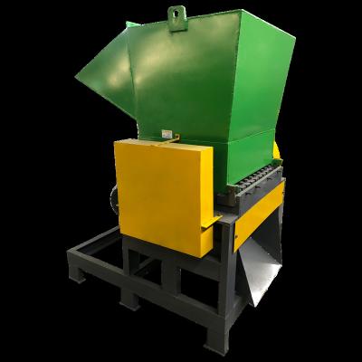 China Recycle Machinery Waste Plastic Plastic Wood Paper Plastic Recycling Machines Plastic Shredder Single Shaft Shredder for sale