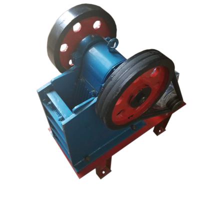 China Quarry Diesel Mini Concrete Soil Crusher Machine Small Pe60X100 Jaw Crusher For Lab Operation With 200-500 Kg/h Productivity for sale