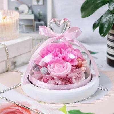 China Valentine's Day Gift Birthday Gift Yunnan Original Factory Festival Preserved Flower Gift 2 Preserved Rose in Love Heart Glass Dome for sale